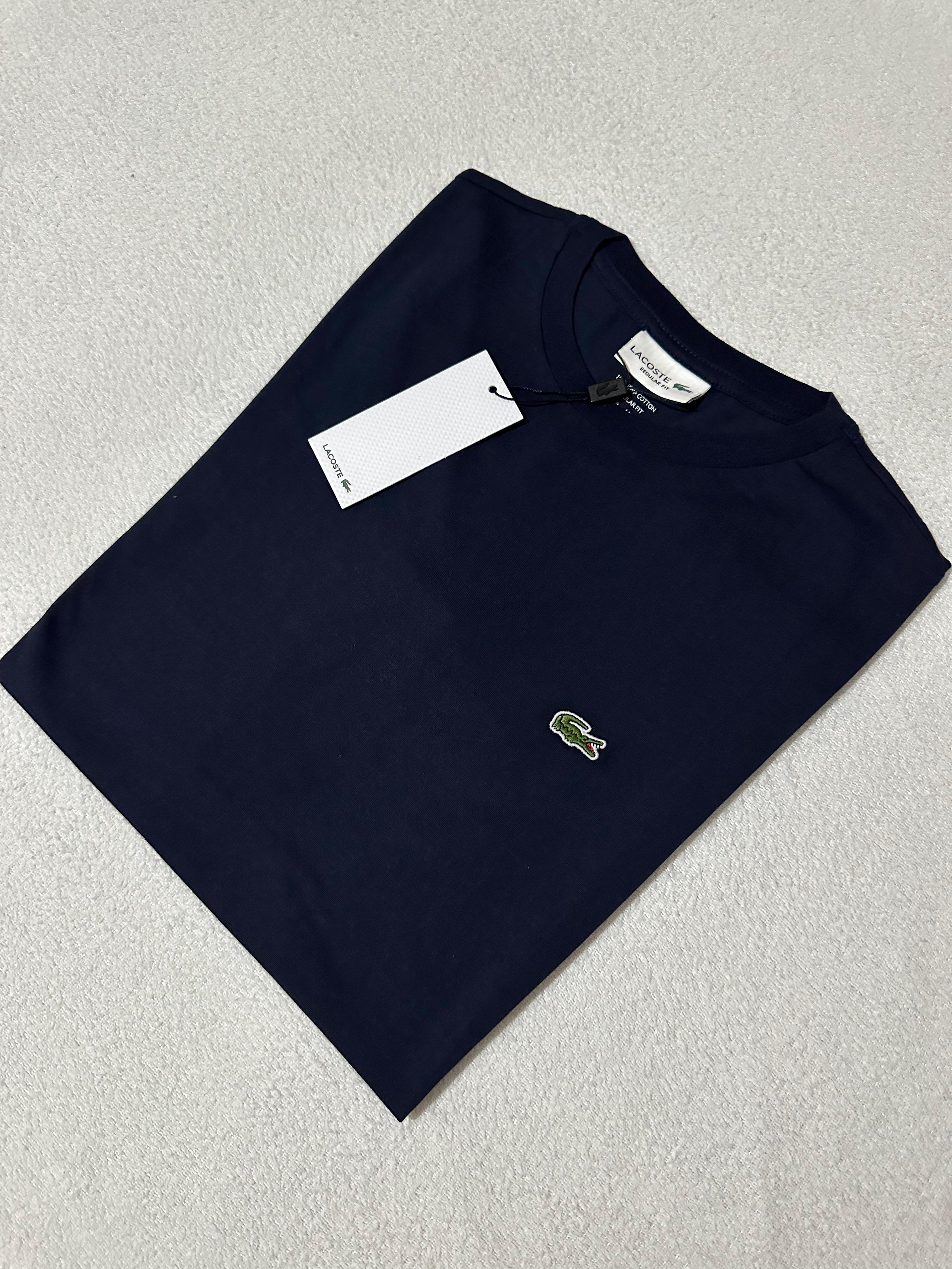 Camiseta Lacoste Padrão